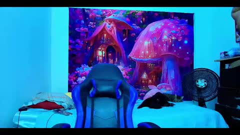    online show from 10-20-25, 10:27