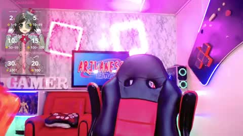 Snapshot of karol_vanessa__ chatting on 05-20-26, 11:27 karol Vanessa online show from 05-20-26, 11:27