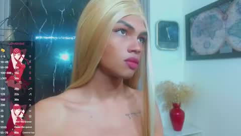 Snapshot of karol_vanessa__ chatting on 06-14-26, 10:34 karol Vanessa online show from 06-14-26, 10:34