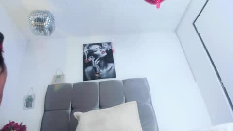 Snapshot of karol_wish chatting on 05-30-26, 04:31 karol_wish online show from 05-30-26, 04:31