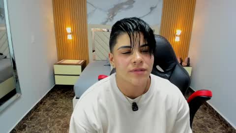 Karol and Luna online show from 04-12-26, 07:30