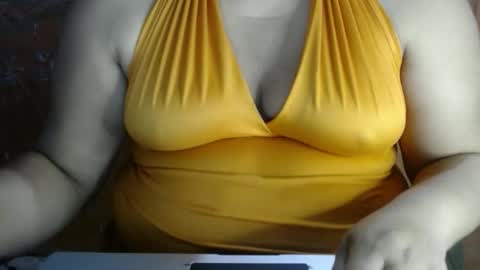 karolbb21 online show from 12-22-25, 11:18