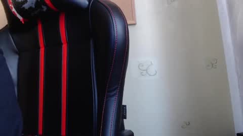 Karol  online show from 02-19-25, 02:12