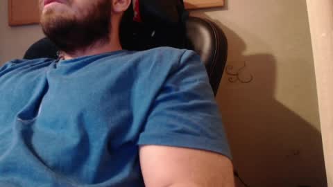 Snapshot of karolhorny96 chatting on 05-20-26, 10:27 Karol online show from 05-20-26, 10:27