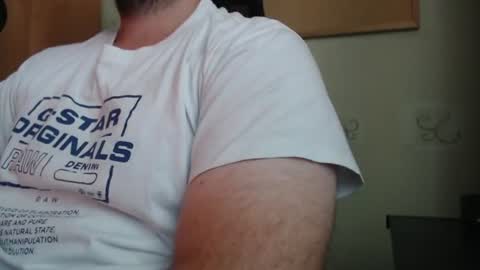 Snapshot of karolhorny96 chatting on 06-26-26, 01:37 Karol online show from 06-26-26, 01:37
