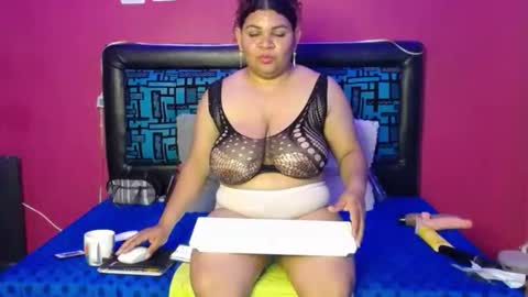 karol online show from 11-12-25, 11:03