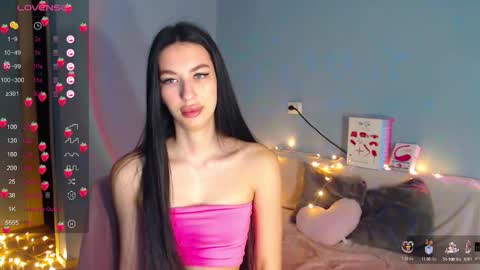 Kira online show from 10-13-25, 02:00