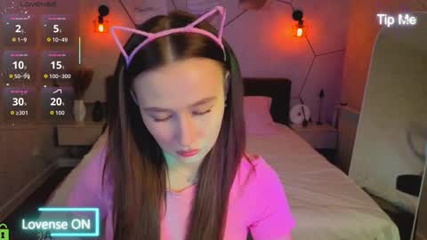 Karolina online show from 03-19-26, 09:35