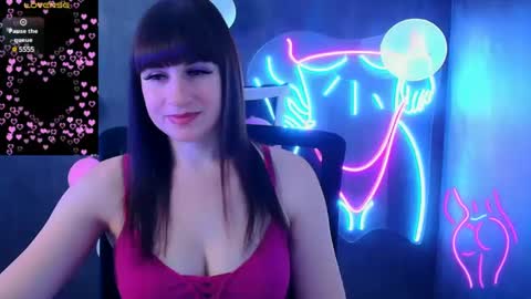 Caroline online show from 03-10-25, 06:27