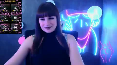 Caroline online show from 03-12-25, 09:44