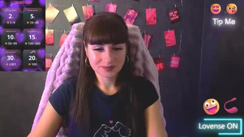 Caroline online show from 10-16-25, 05:52