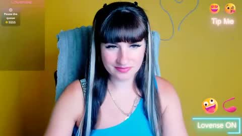 Snapshot of karolina_mia chatting on 07-08-26, 11:37 Caroline online show from 07-08-26, 11:37