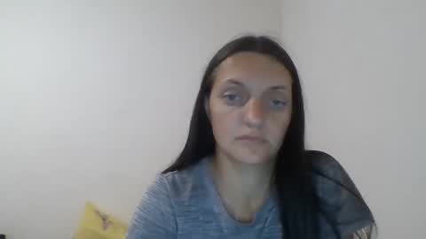 Snapshot of karolinacel chatting on 09-12-25, 06:08 karolinacel online show from 09-12-25, 06:08