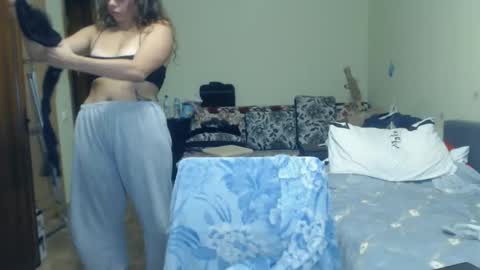 Mila online show from 12-05-24, 10:01