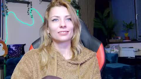 karoline121 online show from 02-25-26, 09:35