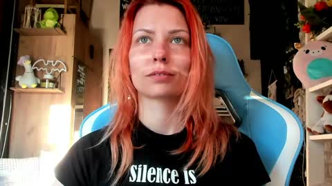 karoline121 online show from 04-18-26, 04:11