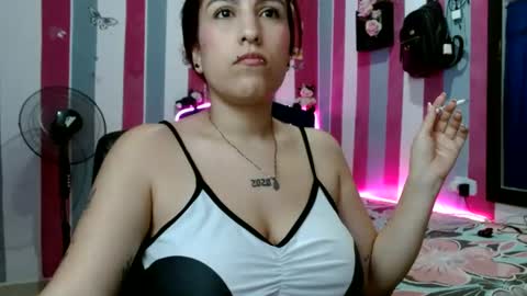 Snapshot of karoline_lov2 chatting on 06-15-26, 03:14 karoline_lov2 online show from 06-15-26, 03:14