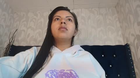 Snapshot of karolineburnx chatting on 06-01-26, 05:31 Isa online show from 06-01-26, 05:31