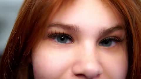 Snapshot of karolinerush chatting on 11-29-25, 11:35 lina online show from 11-29-25, 11:35