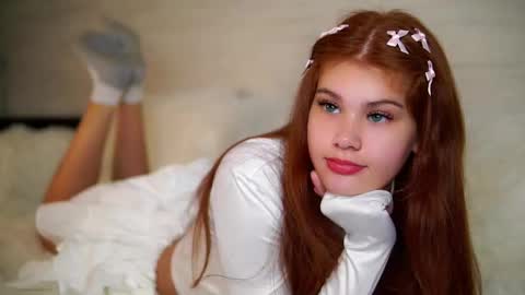 Snapshot of karolinerush chatting on 11-30-25, 11:36 lina online show from 11-30-25, 11:36