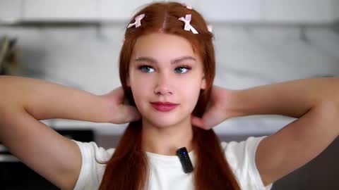 Snapshot of karolinerush chatting on 12-04-25, 11:30 lina online show from 12-04-25, 11:30