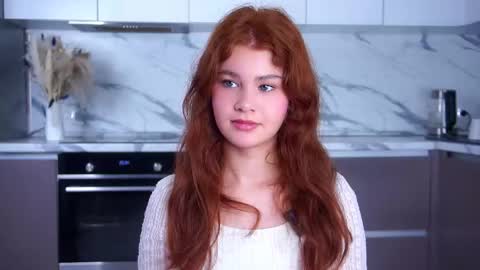 Snapshot of karolinerush chatting on 01-07-26, 12:40 lina online show from 01-07-26, 12:40