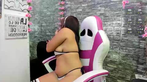 Snapshot of karoll__sex chatting on 11-22-25, 12:26 KAROLL online show from 11-22-25, 12:26