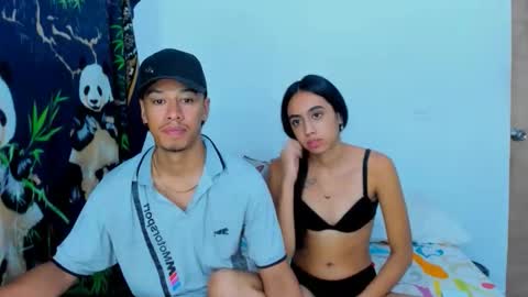 karoll_y_erik online show from 11-15-25, 03:37