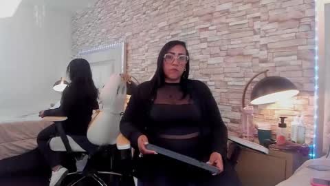 Snapshot of karolwestt chatting on 10-02-25, 03:08 karolwestt online show from 10-02-25, 03:08