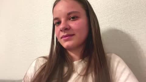 Snapshot of karongene chatting on 03-12-26, 04:13 Lia online show from 03-12-26, 04:13