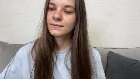 Lia online show from 05-18-26, 04:02
