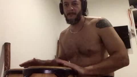 Snapshot of karu_hard chatting on 01-29-25, 12:54 Karu online show from 01-29-25, 12:54