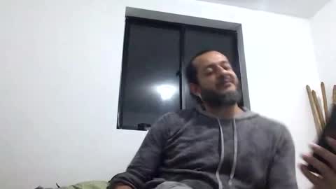 Snapshot of karu_hard chatting on 02-14-25, 01:23 Karu online show from 02-14-25, 01:23