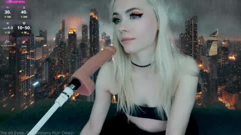 ALYSSA                online show from 01-22-25, 04:23