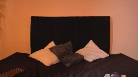 kassandra james online show from 02-02-26, 01:10