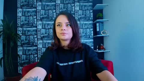 kassandra james online show from 04-13-26, 01:05