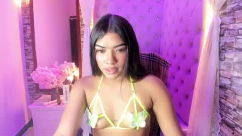 Snapshot of kassy_stone chatting on 07-05-26, 04:19 kassy Stone online show from 07-05-26, 04:19