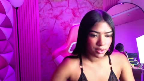 Snapshot of kassy_stone chatting on 07-19-26, 04:27 kassy Stone online show from 07-19-26, 04:27