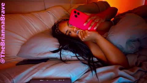 Snapshot of kat2025 chatting on 01-15-26, 05:27 BriannaBrave online show from 01-15-26, 05:27