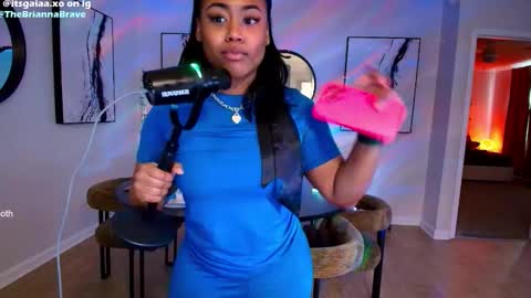 Snapshot of kat2025 chatting on 02-28-26, 08:10 BriannaBrave online show from 02-28-26, 08:10