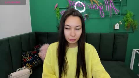 Snapshot of kat__cat chatting on 10-13-25, 03:06 kat__cat online show from 10-13-25, 03:06