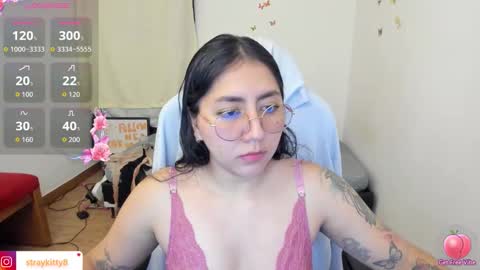 Snapshot of kat_ly_chan chatting on 11-19-25, 11:16 Kat online show from 11-19-25, 11:16