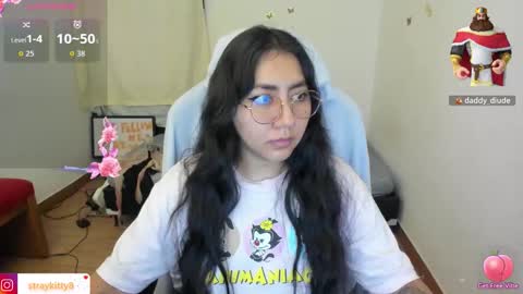 Snapshot of kat_ly_chan chatting on 11-20-25, 01:44 Kat online show from 11-20-25, 01:44