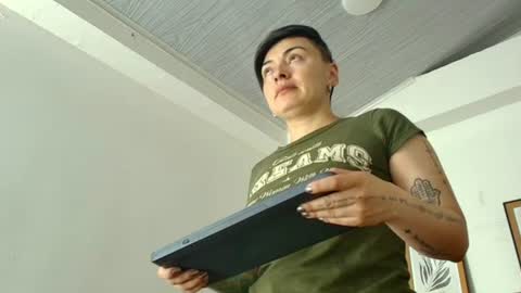 Snapshot of kat_paradisse chatting on 07-07-26, 11:36 kat paradisse online show from 07-07-26, 11:36