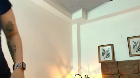 Snapshot of kat_paradisse chatting on 07-11-26, 11:57 kat paradisse online show from 07-11-26, 11:57