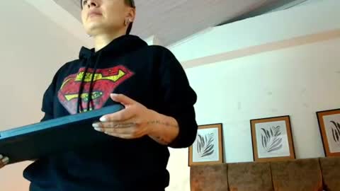 Snapshot of kat_paradisse chatting on 07-26-26, 11:39 kat paradisse online show from 07-26-26, 11:39