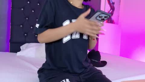 kataaleya__12 online show from 11-08-25, 11:54