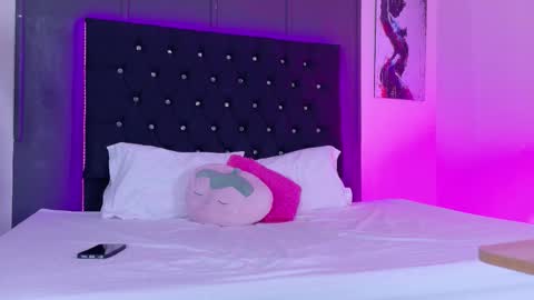 kataaleya__12 online show from 11-15-25, 12:13