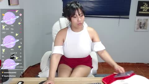 Snapshot of kataley4 chatting on 12-13-24, 03:05 kataley4 online show from 12-13-24, 03:05