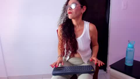 kataleya  online show from 06-16-26, 01:58